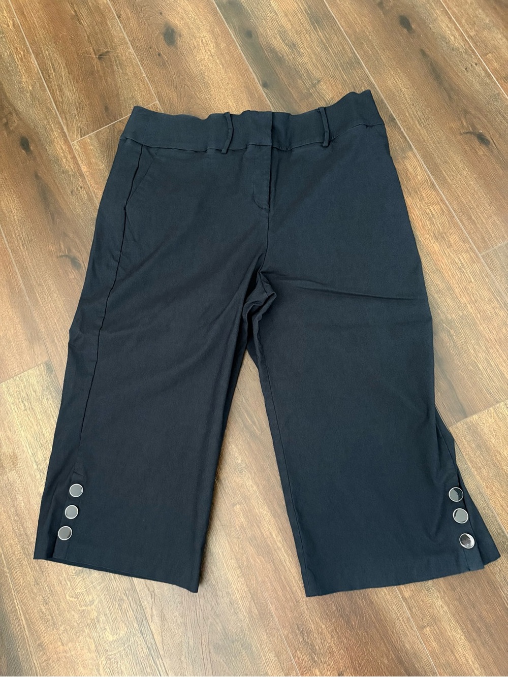 Lane Bryant Navy Wide Leg Capri Button Decrative-Hem pants